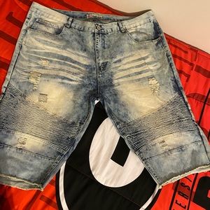 Distressed Jean Shorts (Light Denim / Tan)